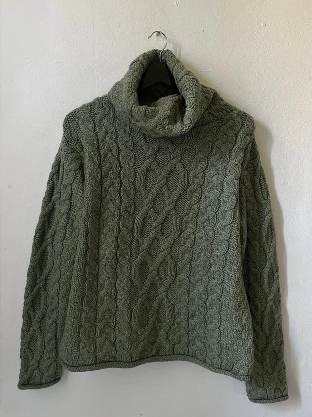 Inis Crafts Womens M Irish Cable Knit Sweater Green Merino Wool Chunky Cottage - Picture 1 of 4